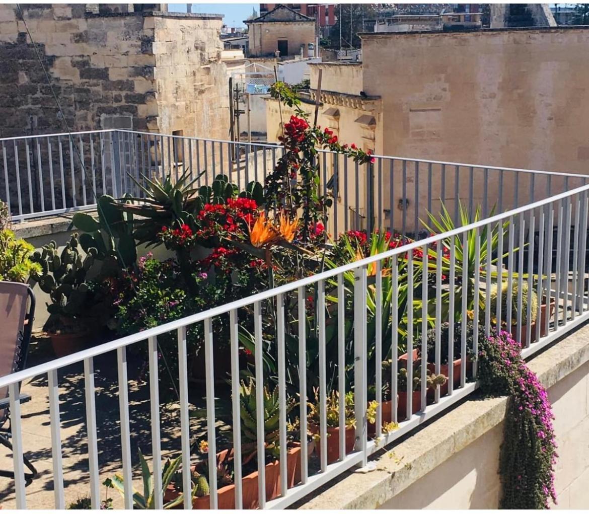 Fior Di Loto Villa Lecce Exterior foto